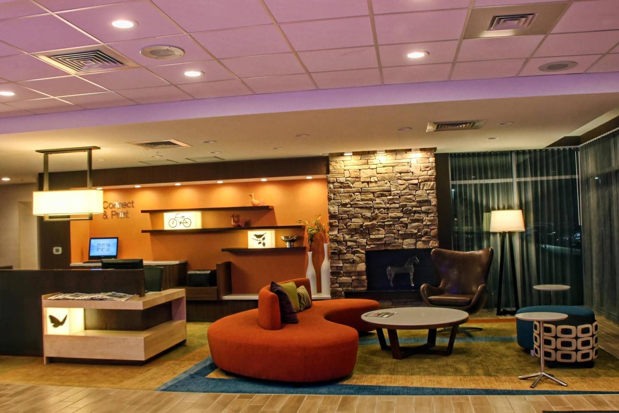 Fairfield Inn & Suites By Marriott Reading Вайомиссинг Экстерьер фото