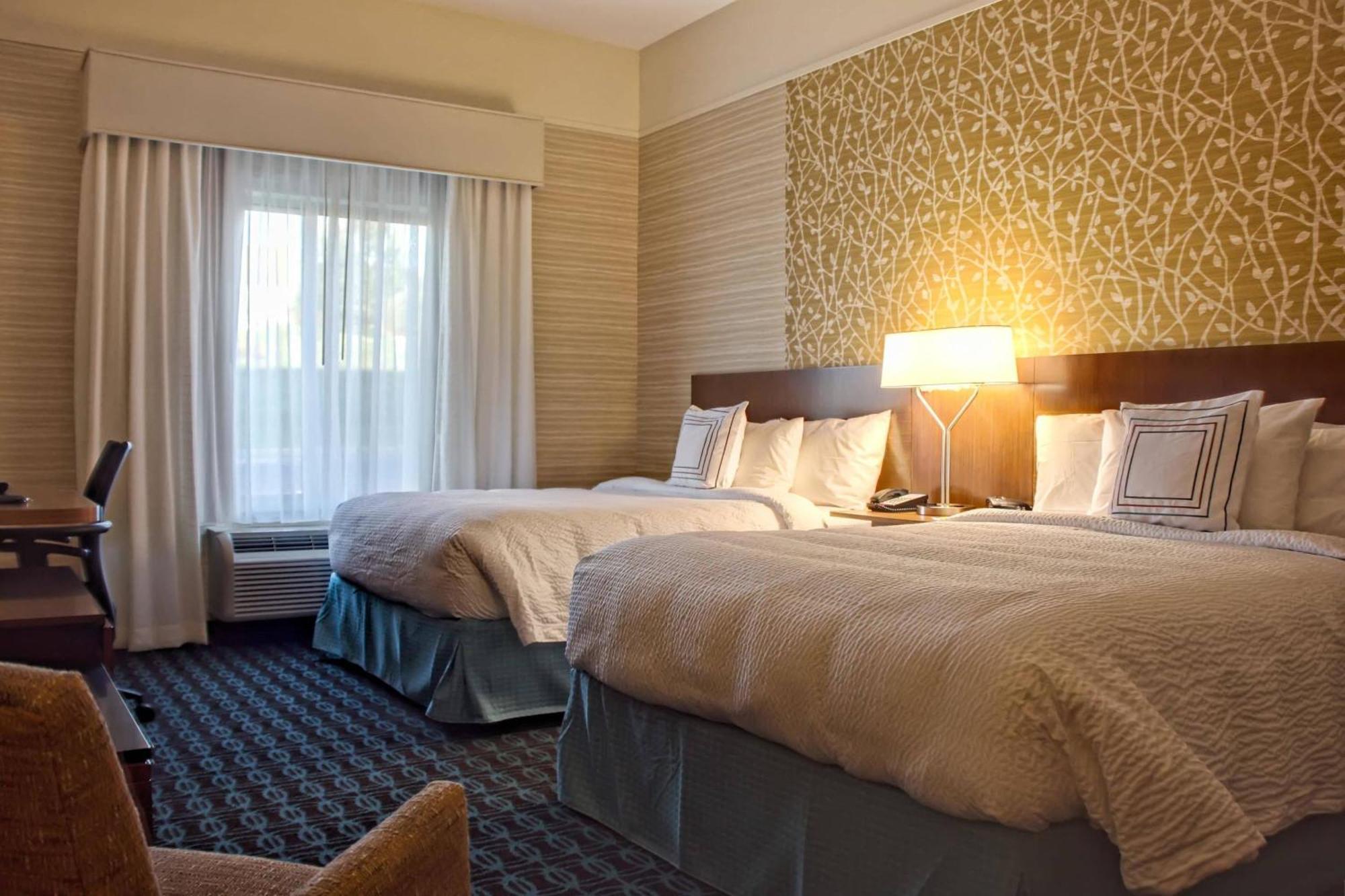 Fairfield Inn & Suites By Marriott Reading Вайомиссинг Экстерьер фото